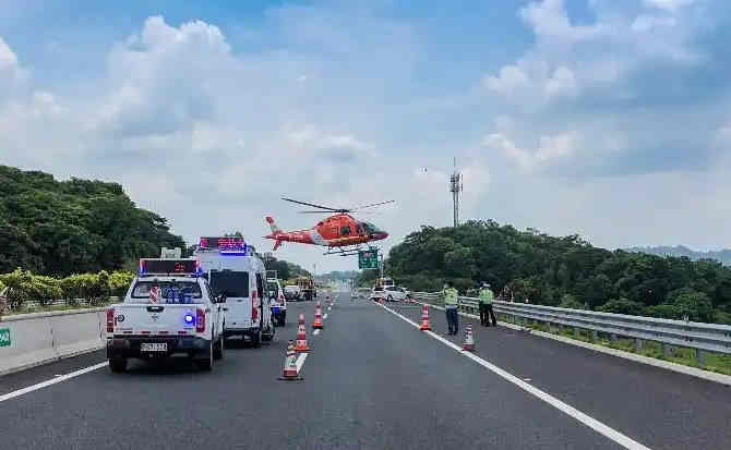 永年高速公路汽车救援案例
