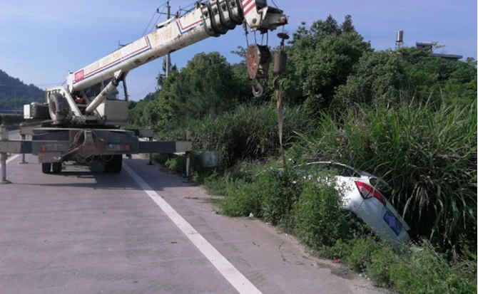 永年重载吊车救援 永年重载吊车救援